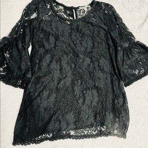 Lace front black flare sleeve shirt